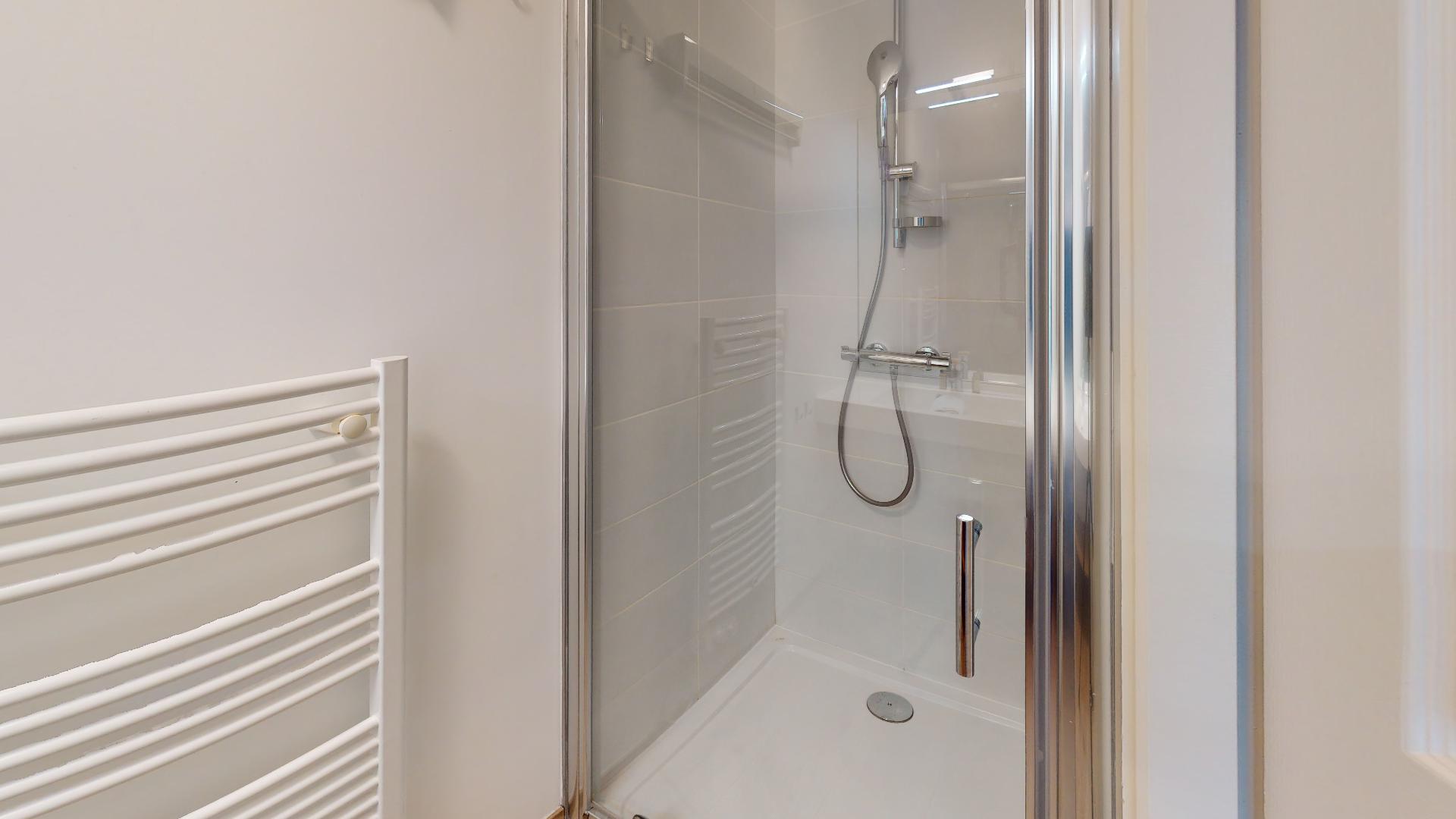 02672204-28ec-453d-95d4-73b63ff47412