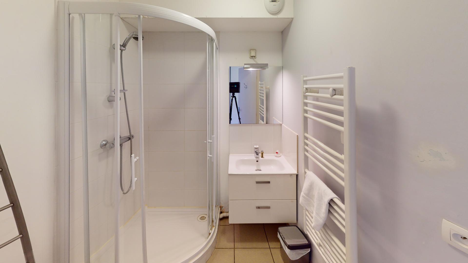 060db277-aecf-46e0-96f7-1fbeae219561