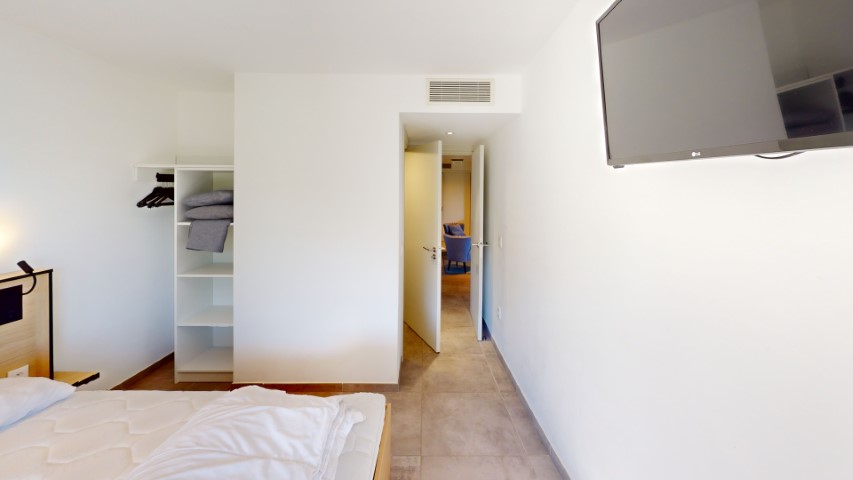 3a47a9a5-aaab-4e42-883d-6f0c29fbaf29