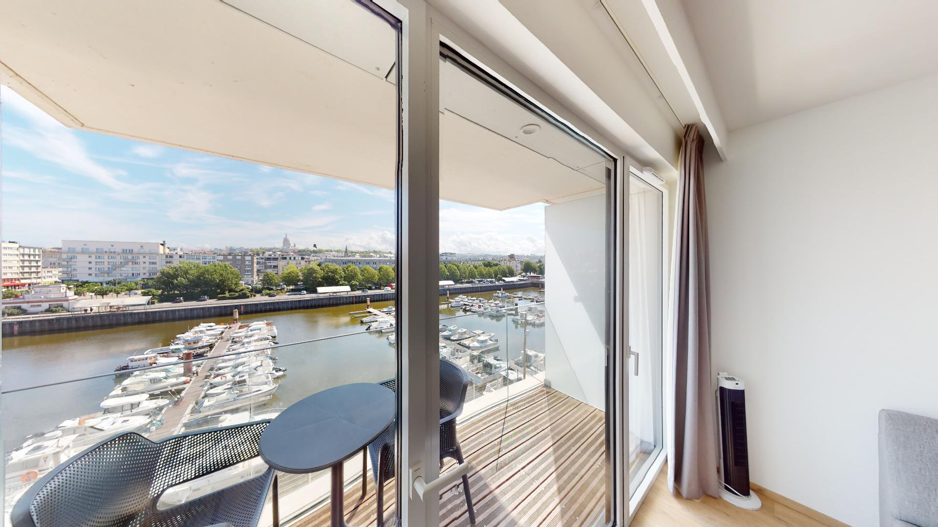 47bff47f-4950-465a-ad2d-84bc0af77988