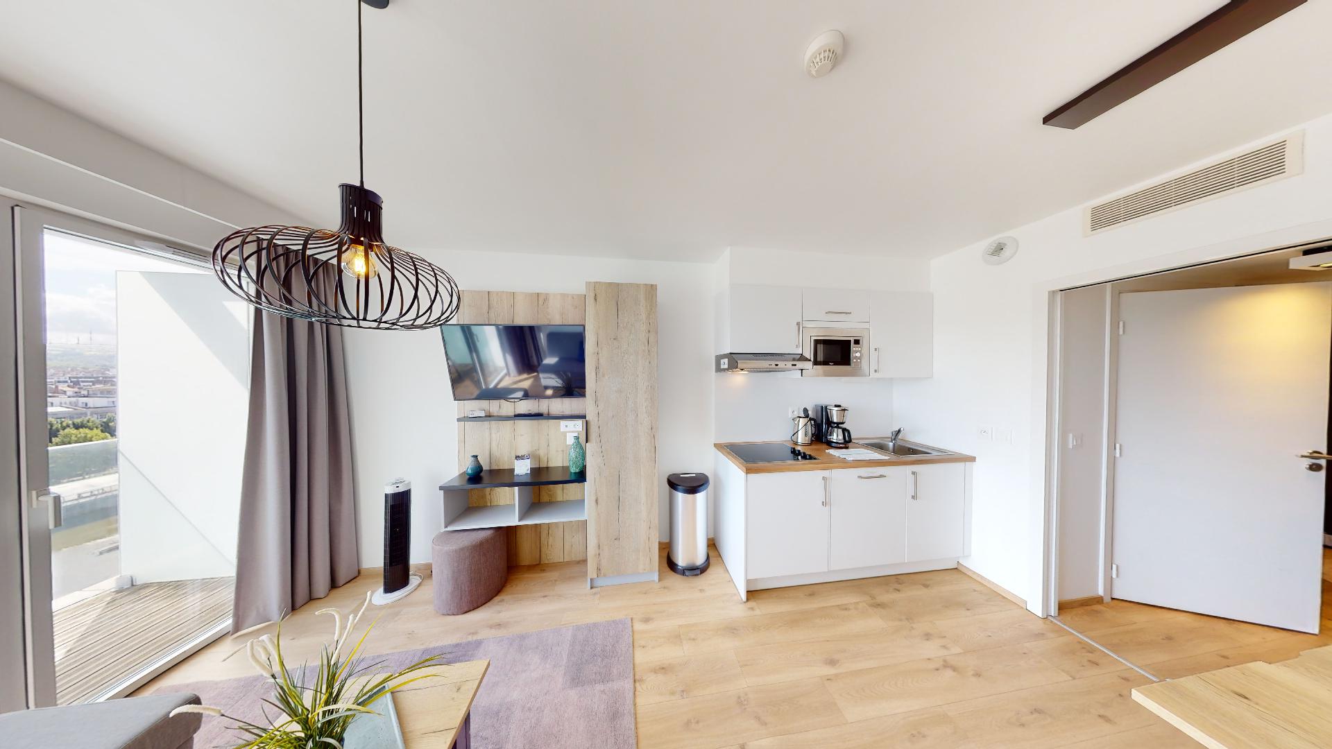 6c8941bb-56a2-4c08-a937-e8d7fb2a0e7e