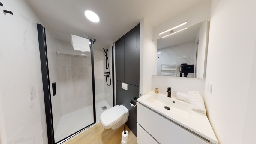 bf0315f0-bbd8-4932-baf0-c704790d4f94